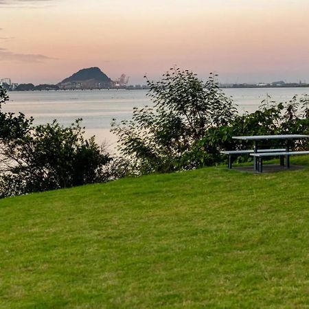 Apartment Near The Water Tauranga Esterno foto